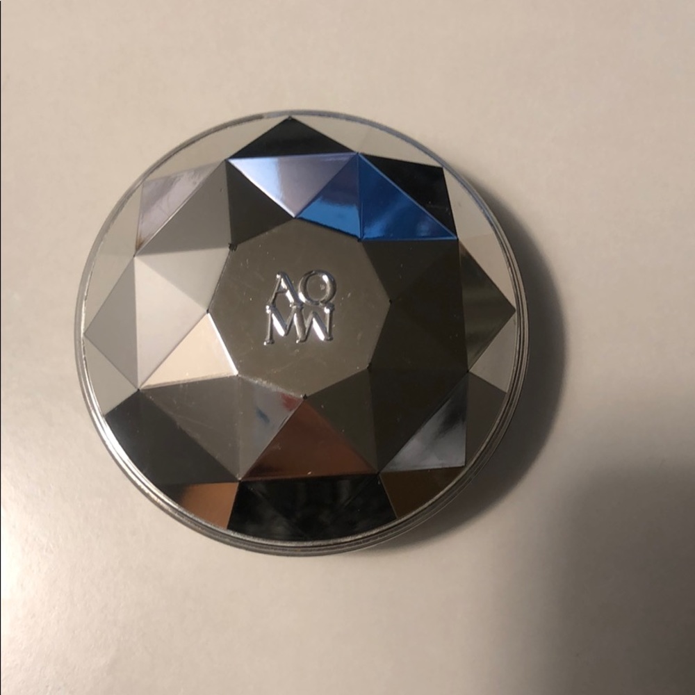 Cosme Decorte AQMW Face Powder